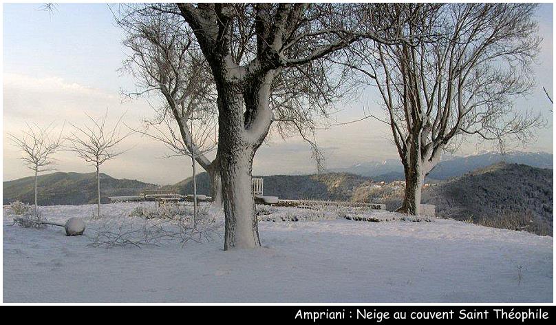 Neige au couvent